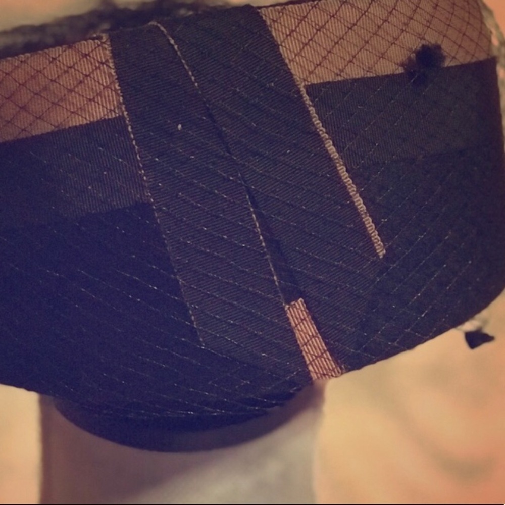 VTG Black and Tan pillbox hat